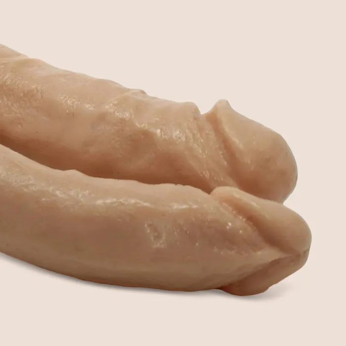 Dildos Doc Johnson Enterprises Doc Johnson VacULock Double Penetrator 6 Inch Strap On Dildo
